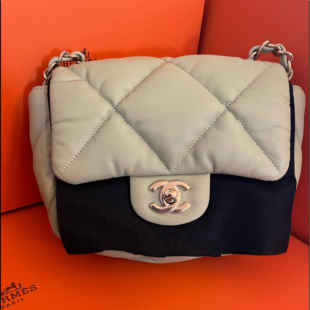 Chanel small flag bag 20K